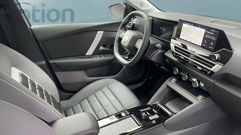 Neu Citroën C4 131 PS (96 kW) 2025 Weiß SUV