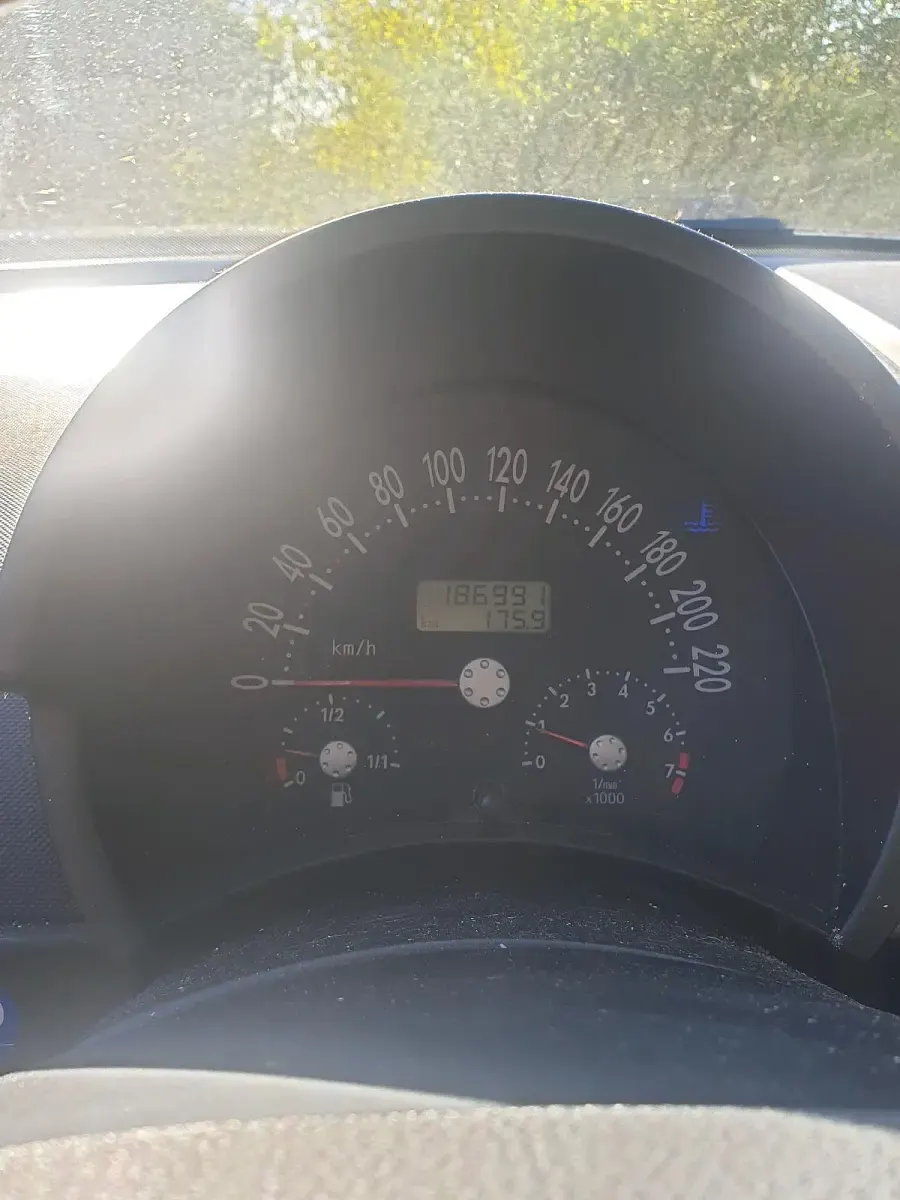 Gebraucht VW New Beetle 102 PS (75 kW) 2001 Grau Kleinwagen
