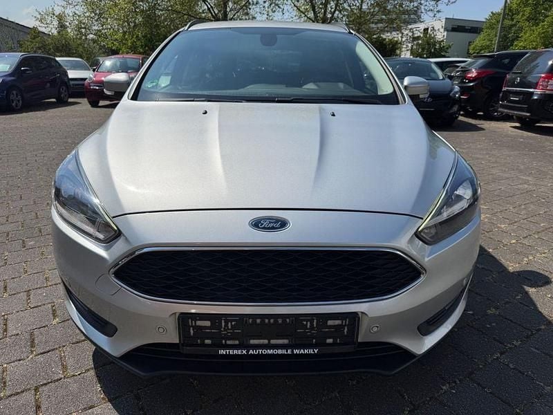 Gebraucht Ford Focus Cool & Connect 125 PS (91 kW) 2018 Silber Kombi