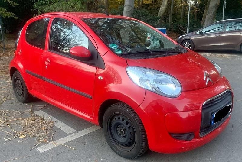 Rot Gebraucht 2009 Citroën C1 Style Kleinwagen | 2.590 € (Guter Preis) - Bild 1/4