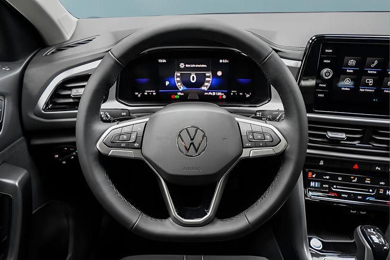 Neu VW T-Roc 150 PS (110 kW) 2025 Grau SUV