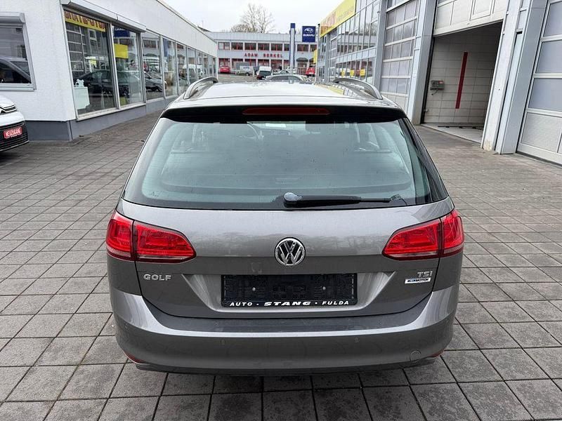 Gebraucht VW Golf VII Trendline 86 PS (63 kW) 2015 Grau Kombi