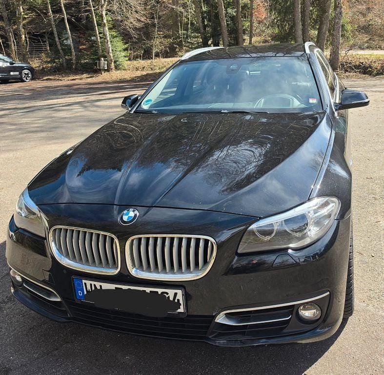 Gebraucht BMW 520 184 PS (135 kW) 2014 Schwarz Kombi