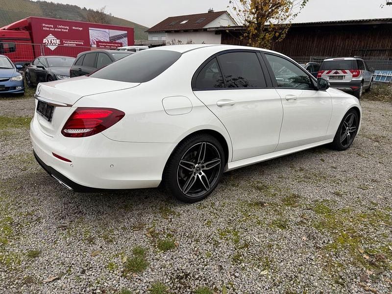 Gebraucht Mercedes E300 AMG 245 PS (180 kW) 2020 Polarweiss Limousine