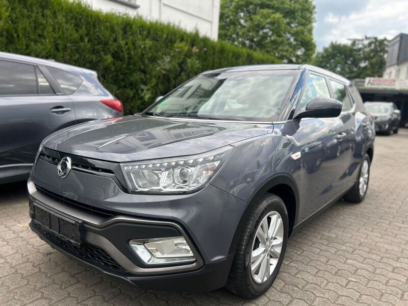 Grau Gebraucht 2019 Ssangyong XLV SUV | 8.900 € (Fairer Preis) - Bild 1/4