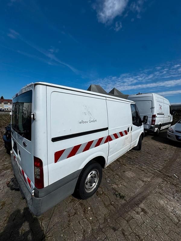 Second-hand Ford Transit 85 CP (62 kW) 2008 Alb