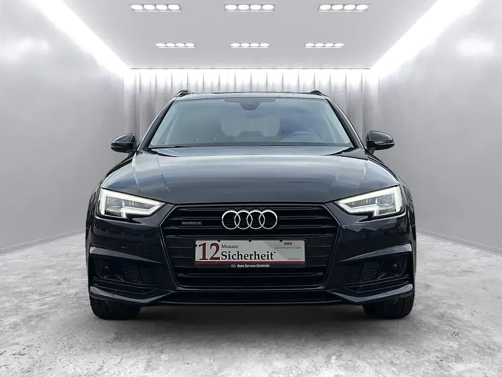 Gebraucht Audi A4 S-Line 190 PS (139 kW) 2018 Blau Kombi