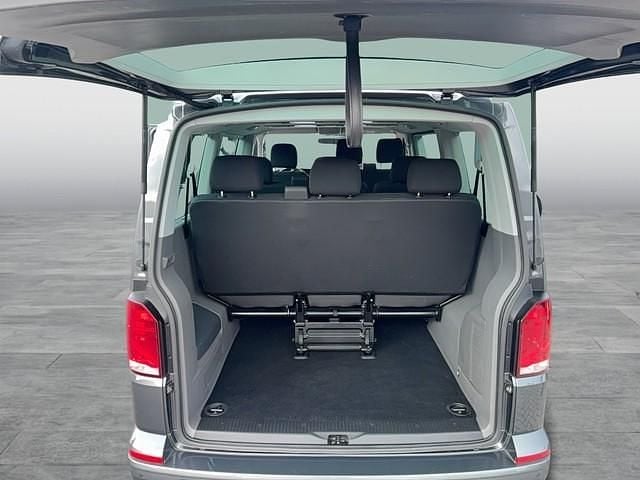 Gebraucht VW Caravelle Comfortline 150 PS (110 kW) 2022 Grau Van / Kleinbus