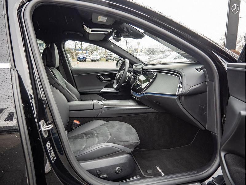 Gebraucht Mercedes E200 Advanced 204 PS (150 kW) 2024 Schwarz / obsidianschwarz Limousine