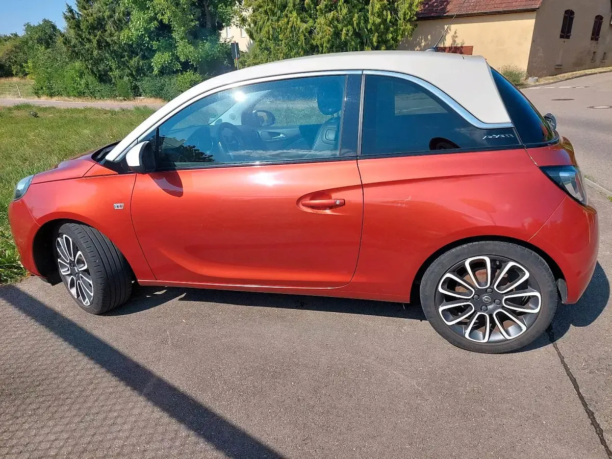 Gebraucht Opel Adam 100 PS (73 kW) 2013 Andere farben Kleinwagen