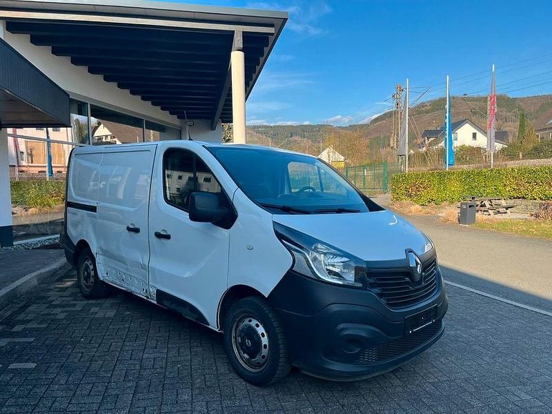 Gebraucht Renault Trafic 120 PS (88 kW) 2019 Van / Kleinbus