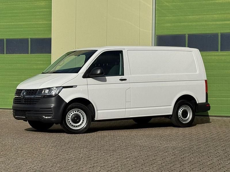 Weiß Gebraucht 2022 VW Transporter Van | 19.995 € (Guter Preis) - Bild 1/4