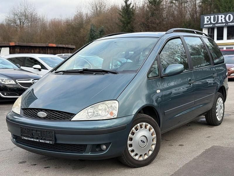 Grün Gebraucht 2003 Ford Galaxy Ambiente Van / Kleinbus | 3.990 € - Bild 1/4