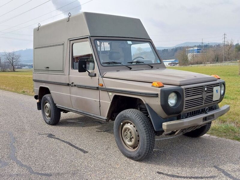 Grün Gebraucht 1995 Mercedes G230 SUV | 23.600 € - Bild 1/4