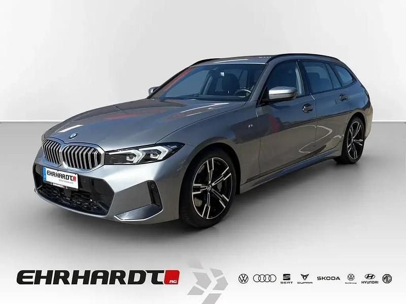 Gebraucht BMW 330 M Sport 245 PS (180 kW) 2024 Grau Kombi