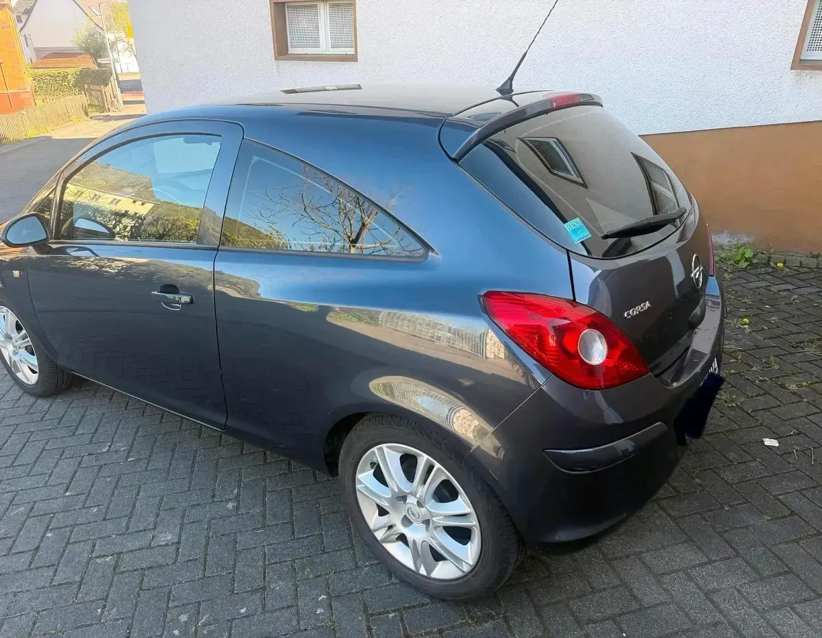 Gebraucht Opel Corsa 80 PS (58 kW) 2008 Blau Kleinwagen