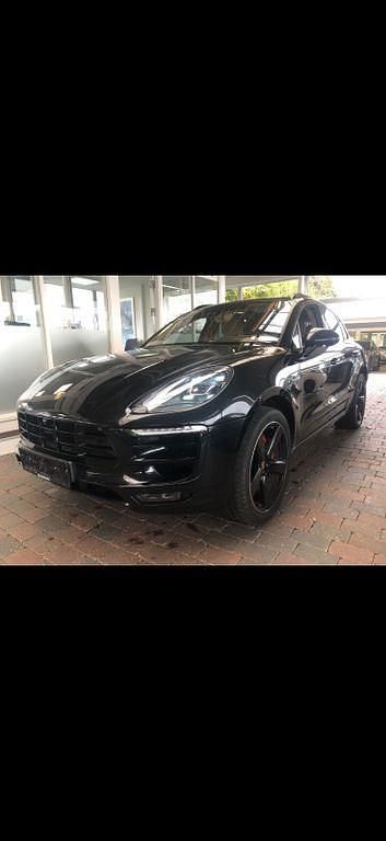Schwarz Gebraucht 2015 Porsche Macan Turbo SUV | 29.875 € (Fairer Preis) - Bild 1/4