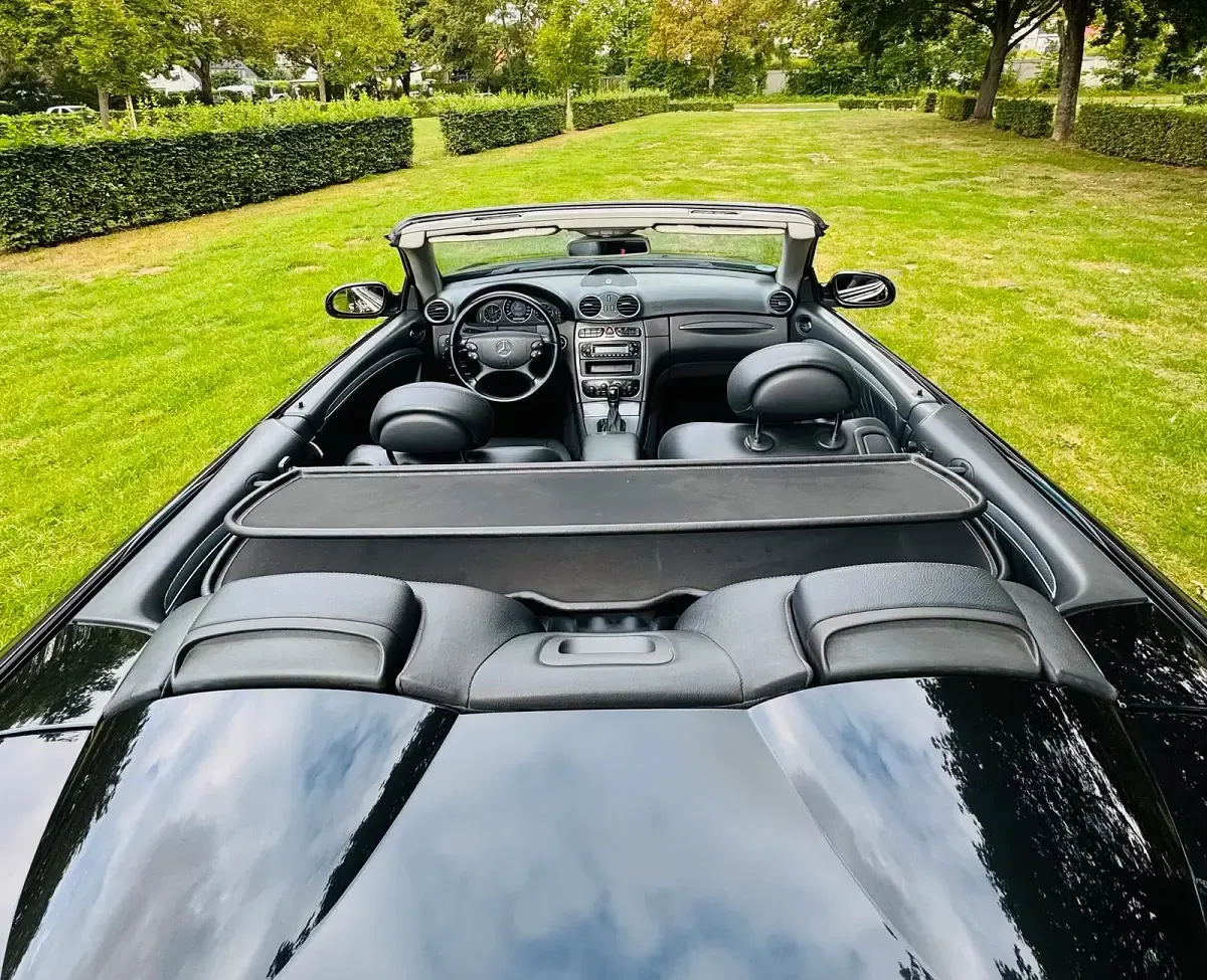 Gebraucht Mercedes CLK320 218 PS (160 kW) 2004 Schwarz Cabrio