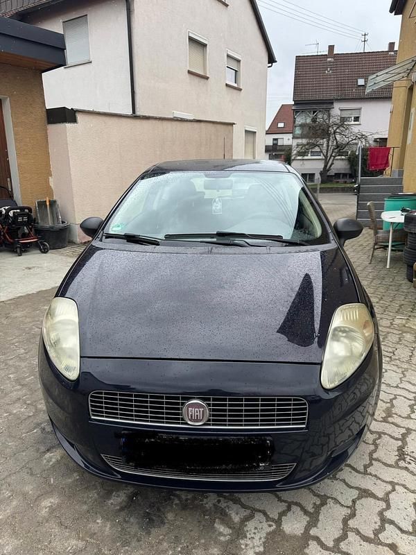 Schwarz Gebraucht 2009 Fiat Punto Kleinwagen | 900 € (Superpreis) - Bild 1/4