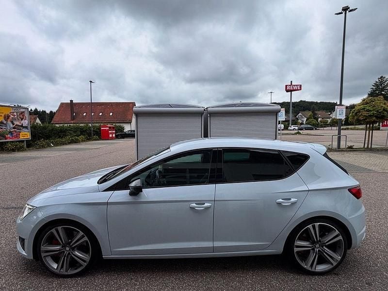 Gebraucht Seat Leon CUPRA 280 PS (205 kW) 2015 Weiß Limousine
