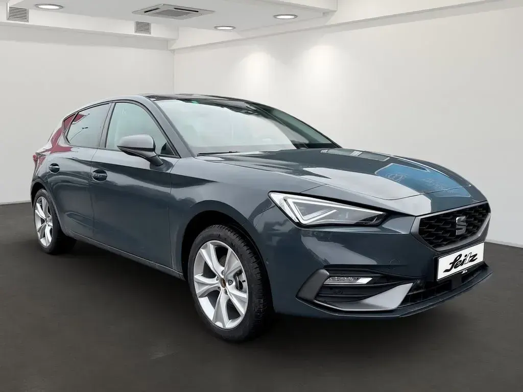Gebraucht Seat Leon FR 150 PS (110 kW) 2025 Blau Limousine