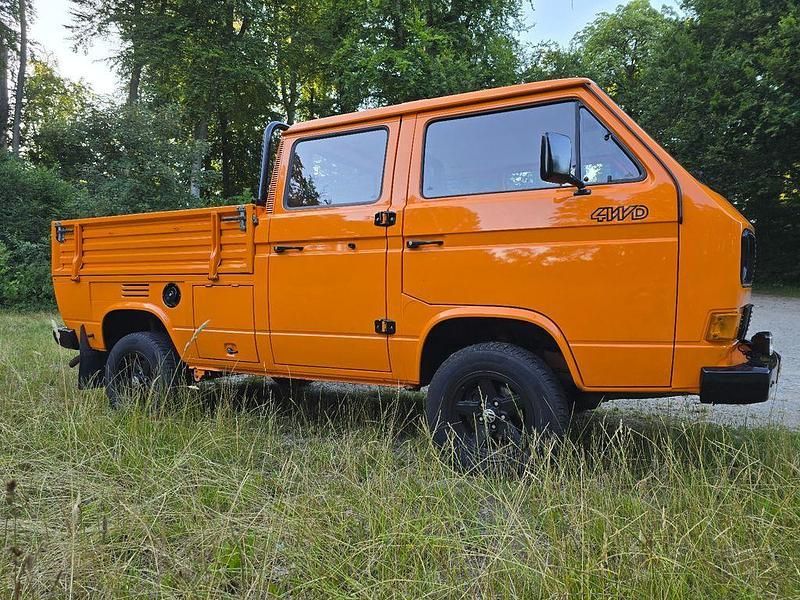 Orange Gebraucht 1990 VW T3 Van | 29.900 € - Bild 1/4