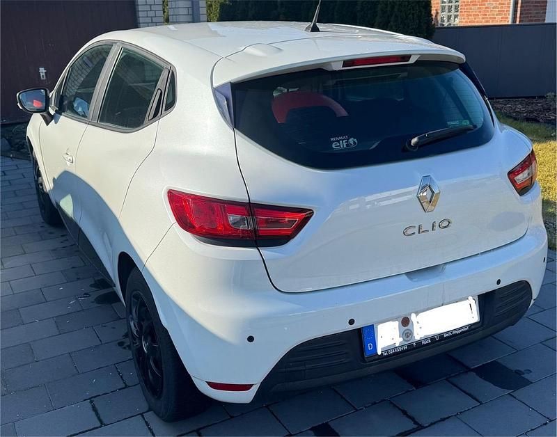 Gebraucht Renault Clio IV 75 PS (55 kW) 2017 Weiß Kleinwagen