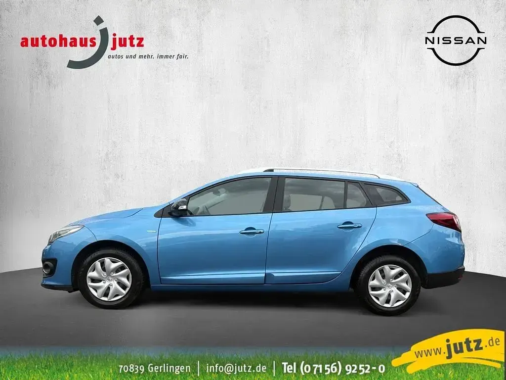 Gebraucht Renault Mégane LIMITED 110 PS (80 kW) 2015 Blau Limousine