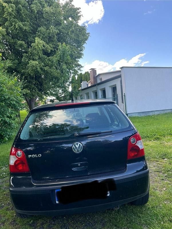 Schwarz Gebraucht 2004 VW Polo Kleinwagen | 700 € (Superpreis) - Bild 1/4