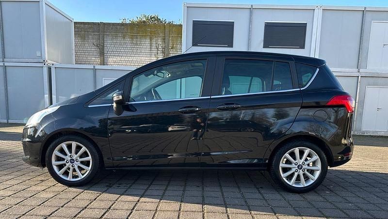 Gebraucht Ford B-MAX Titanium 105 PS (77 kW) 2014 Schwarz Van / Kleinbus