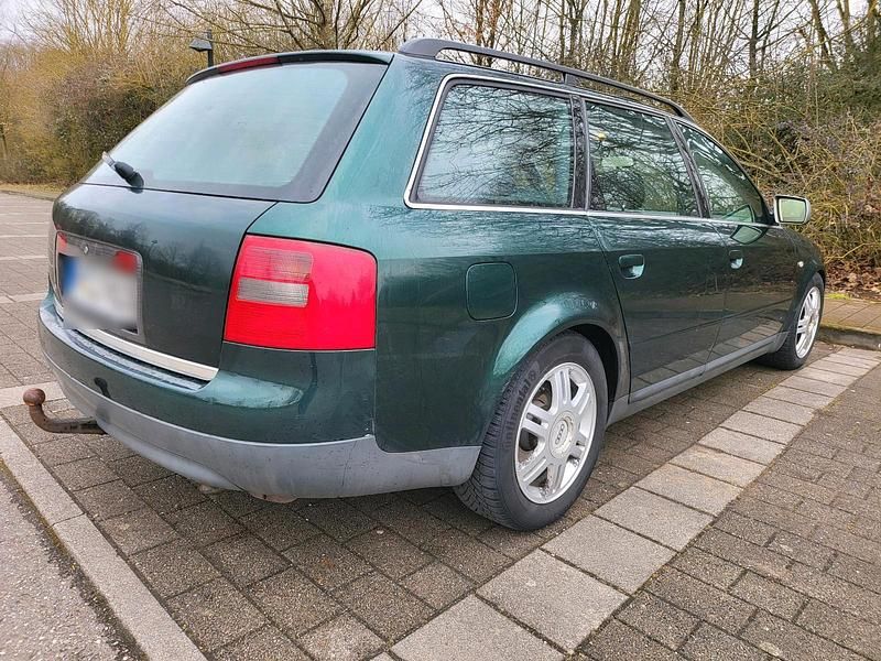 Gebraucht Audi A6 230 PS (169 kW) 2001 Grün Kombi