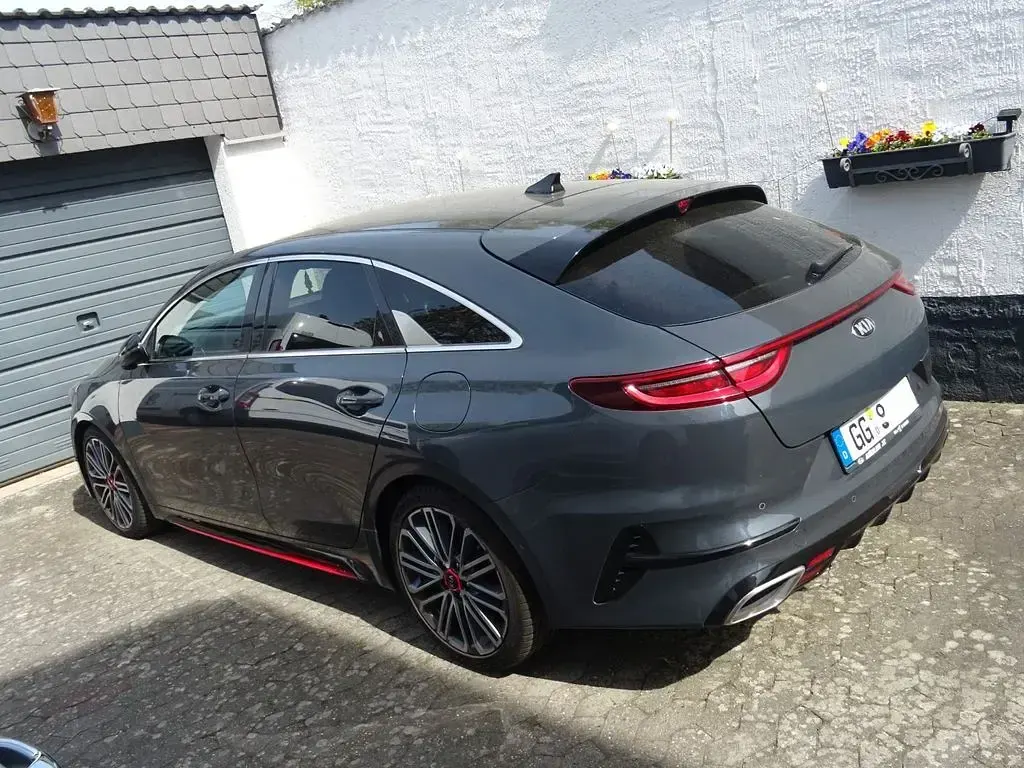 Gebraucht Kia ProCeed GT 204 PS (150 kW) 2020 Grau Kombi