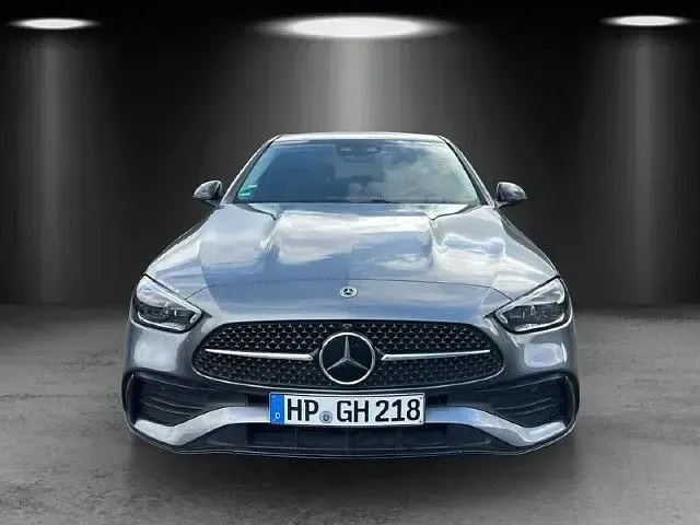 Gebraucht Mercedes C200 AMG 204 PS (150 kW) 2025 Grau Limousine