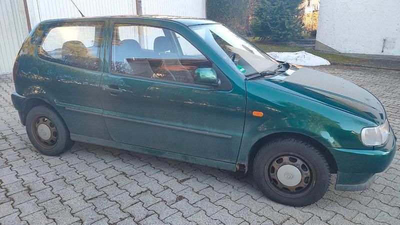 Grün Gebraucht 1996 VW Polo Coupé | 499 € (Superpreis) - Bild 1/4