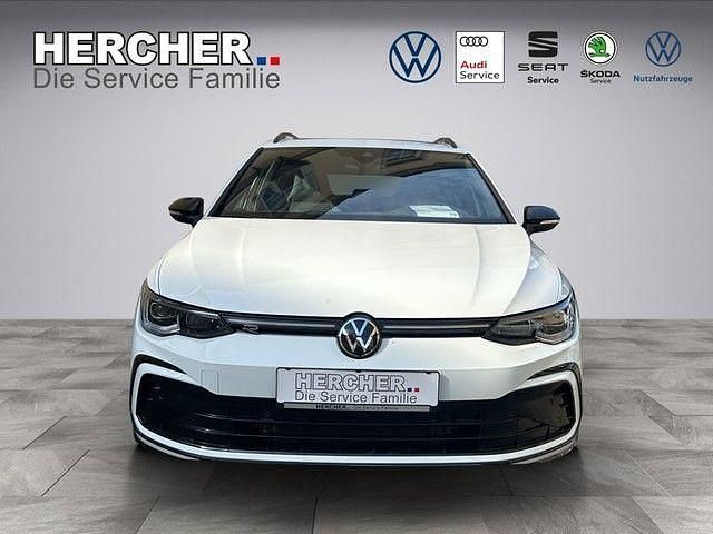 Gebraucht VW Golf VIII R-line 150 PS (110 kW) 2024 Weiß Kombi