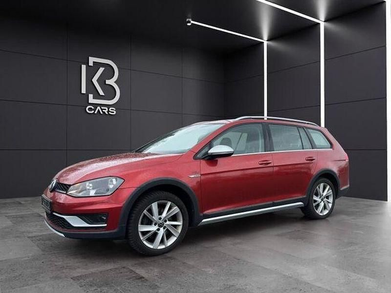 Gebraucht VW Golf Alltrack 184 PS (135 kW) 2016 Rot Kombi