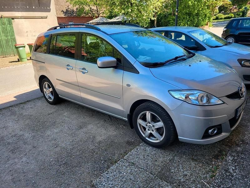 Gebraucht Mazda 5 116 PS (85 kW) 2010 Silber Van / Kleinbus