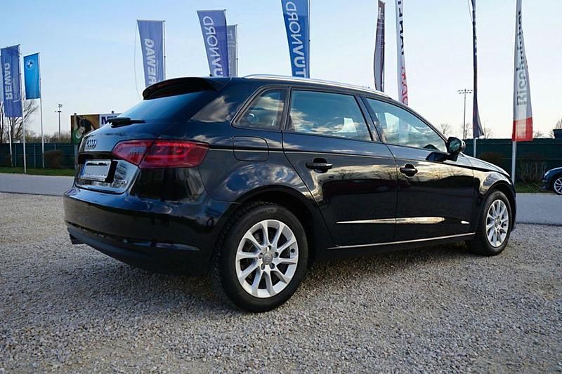 Gebraucht Audi A3 Ambition 105 PS (77 kW) 2013 Schwarz Limousine