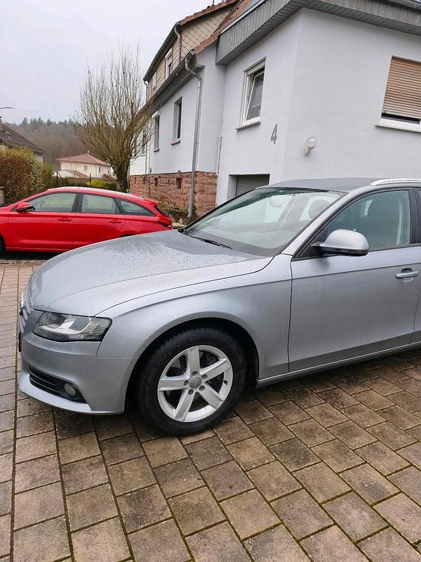 Gebraucht Audi A4 160 PS (117 kW) 2008 Grau Kombi