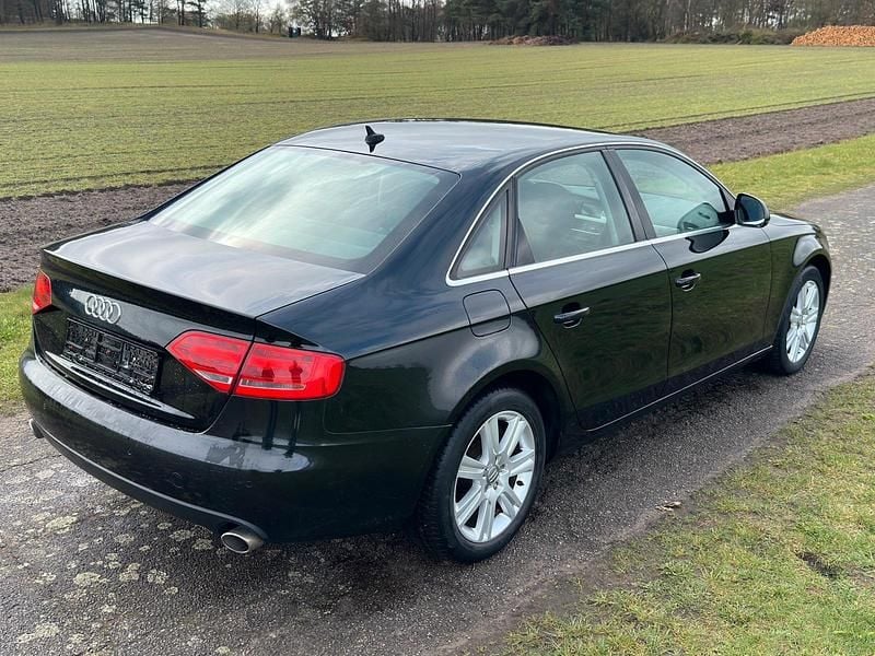 Gebraucht Audi A4 190 PS (139 kW) 2007 Schwarz Limousine