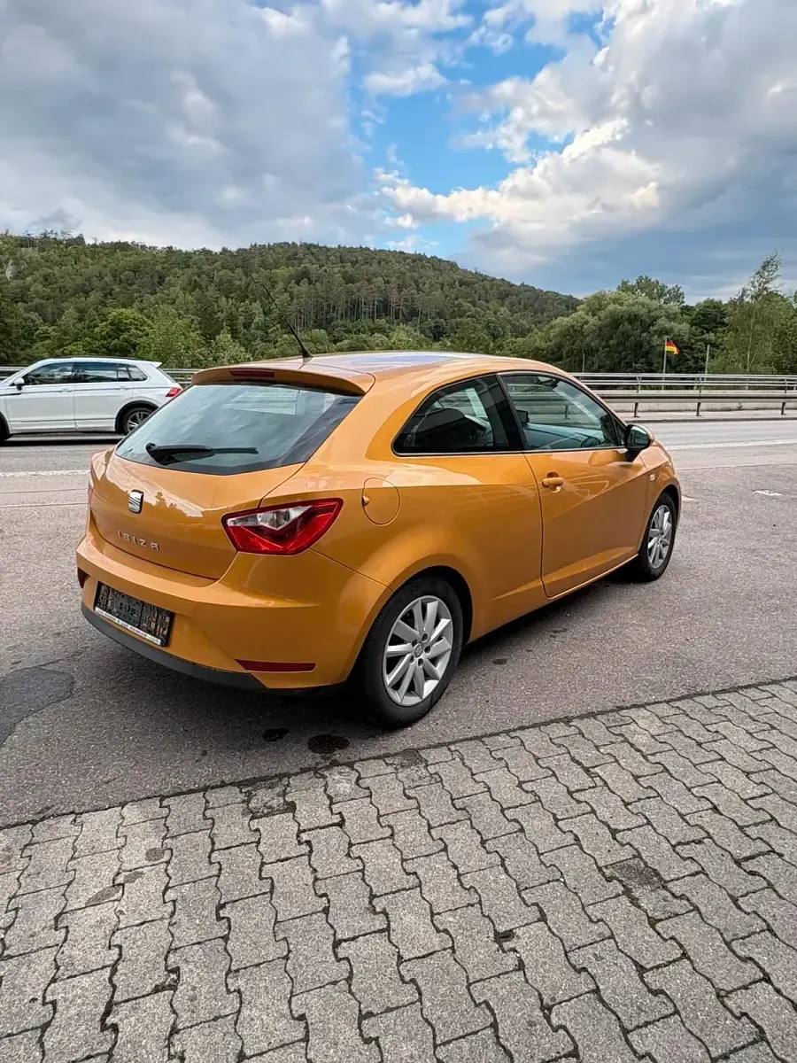 Gebraucht Seat Ibiza 86 PS (63 kW) 2012 Gold Kleinwagen