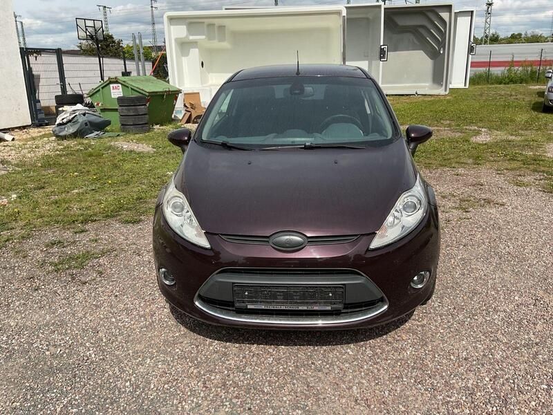 Violet Gebraucht 2009 Ford Fiesta Titanium Kleinwagen | 1.650 € (Superpreis) - Bild 1/4