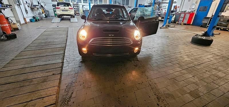 Gebraucht Mini Cooper Clubman 98 PS (72 kW) 2010 Braun Kombi