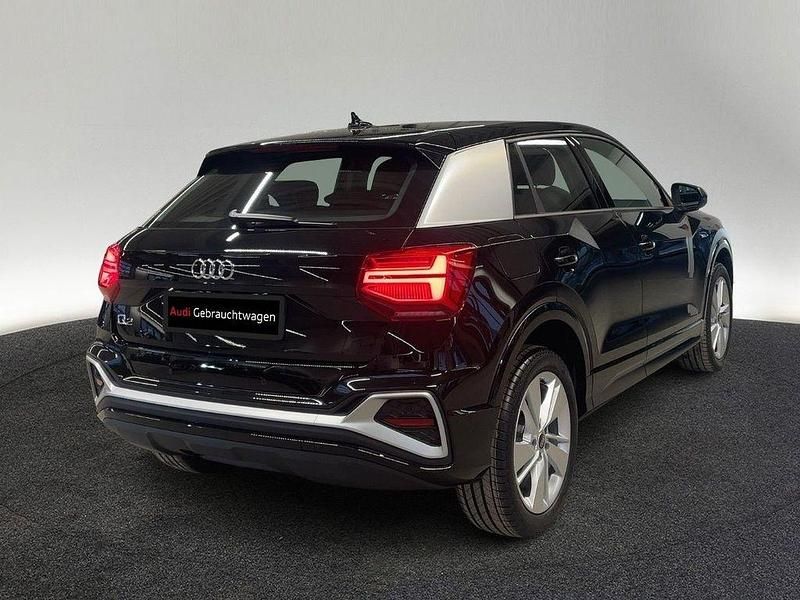 Gebraucht Audi Q2 S-Line 150 PS (110 kW) 2024 Mythosschwarz metallic SUV