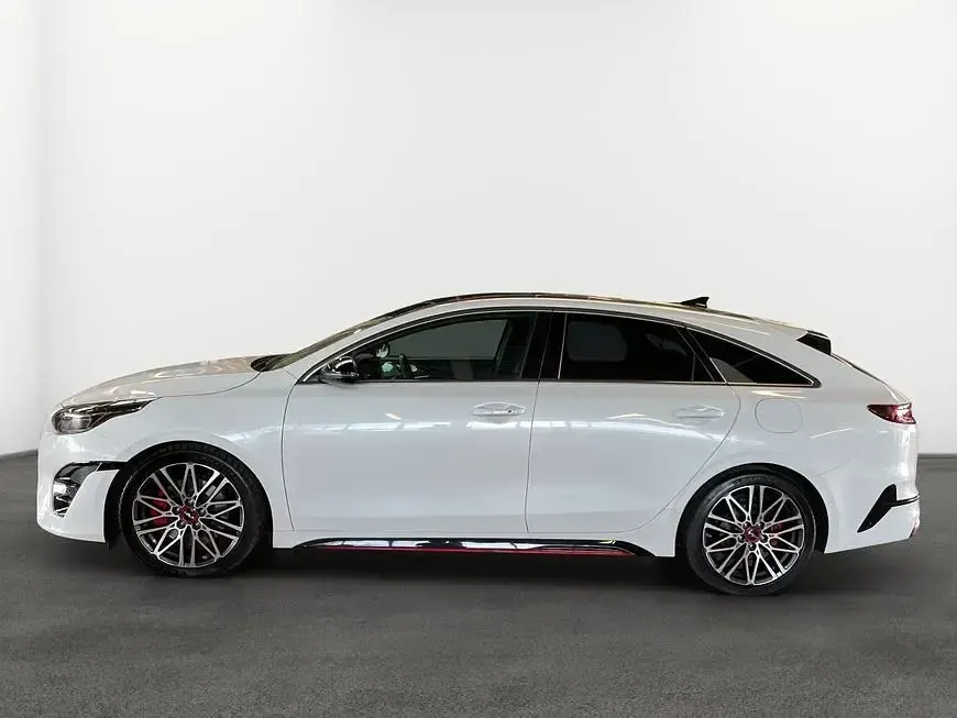 Gebraucht Kia ProCeed GT 204 PS (150 kW) 2023 Weiß Kombi