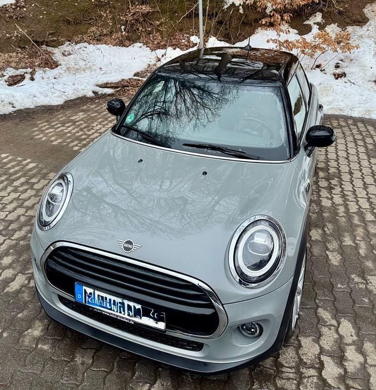 Gebraucht Mini Cooper 136 PS (100 kW) 2019 Grau Kleinwagen
