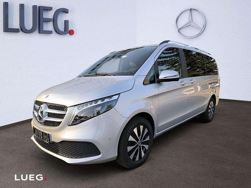 Gebraucht Mercedes V250 190 PS (139 kW) 2024 Bergkristallweiß metallic Van / Kleinbus