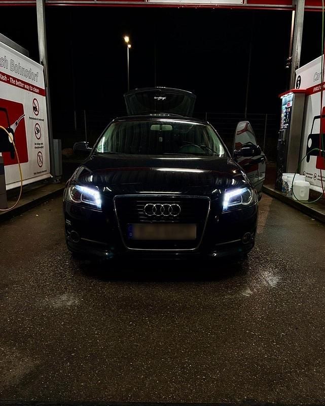 Second-hand Audi A3 S-Line 125 CP (91 kW) 2012 Negru Hatchback