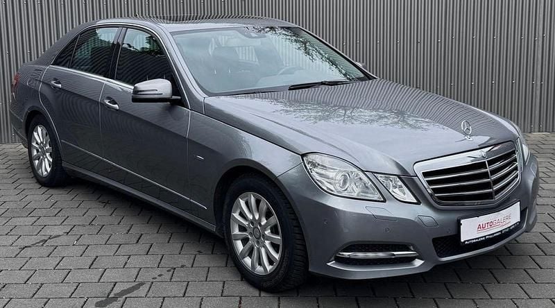 Second-hand Mercedes E350 292 CP (214 kW) 2011 Argintiu Berlinǎ