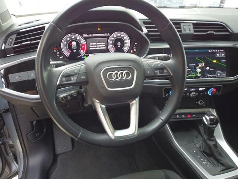 Gebraucht Audi Q3 Advanced Plus 150 PS (110 kW) 2023 Silber SUV